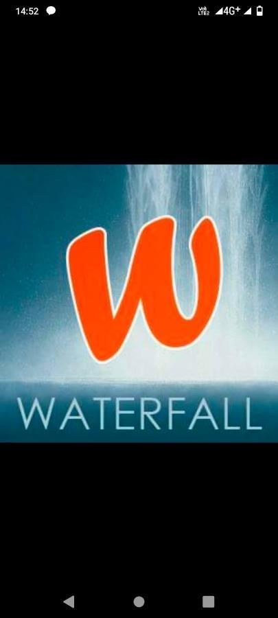Waterfall Guesthouse Хампи Экстерьер фото